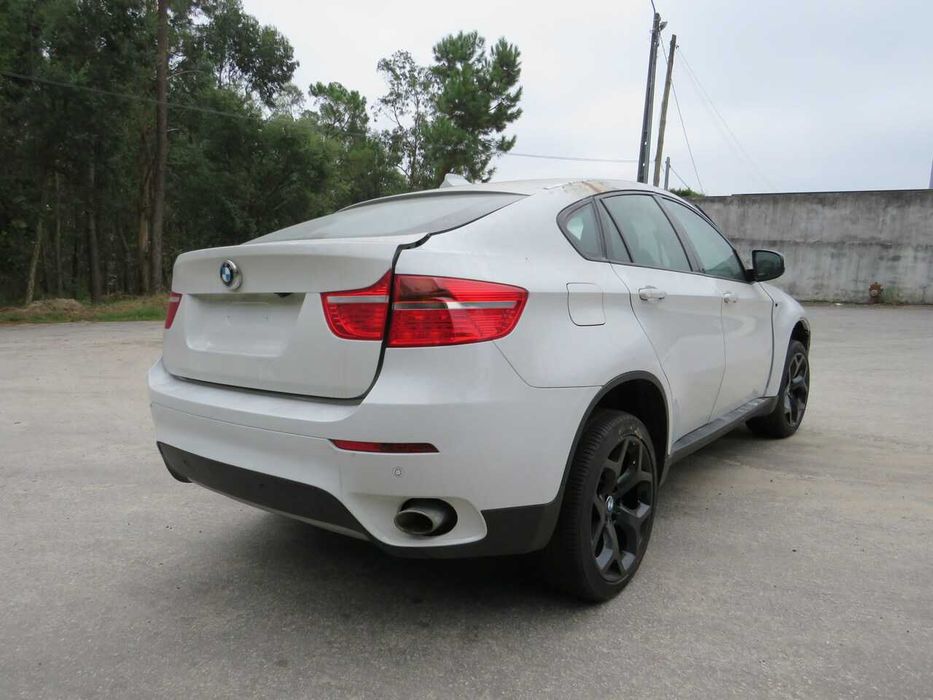 BMW E71 X6 3.0D de 2010 - Peças Usadas