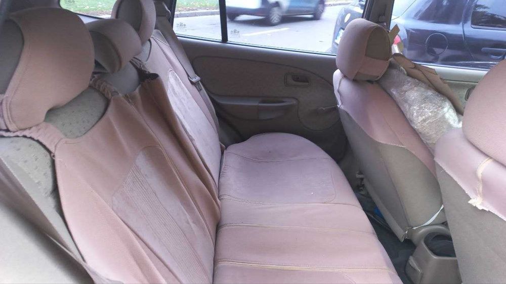 Автомобіль Kia Rio 2003 I покоління (FL)