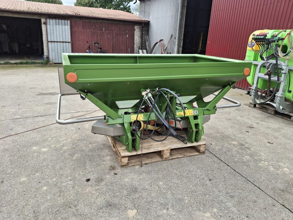 Rozsiewacz kuhn MDS RAUCH 935 amazone