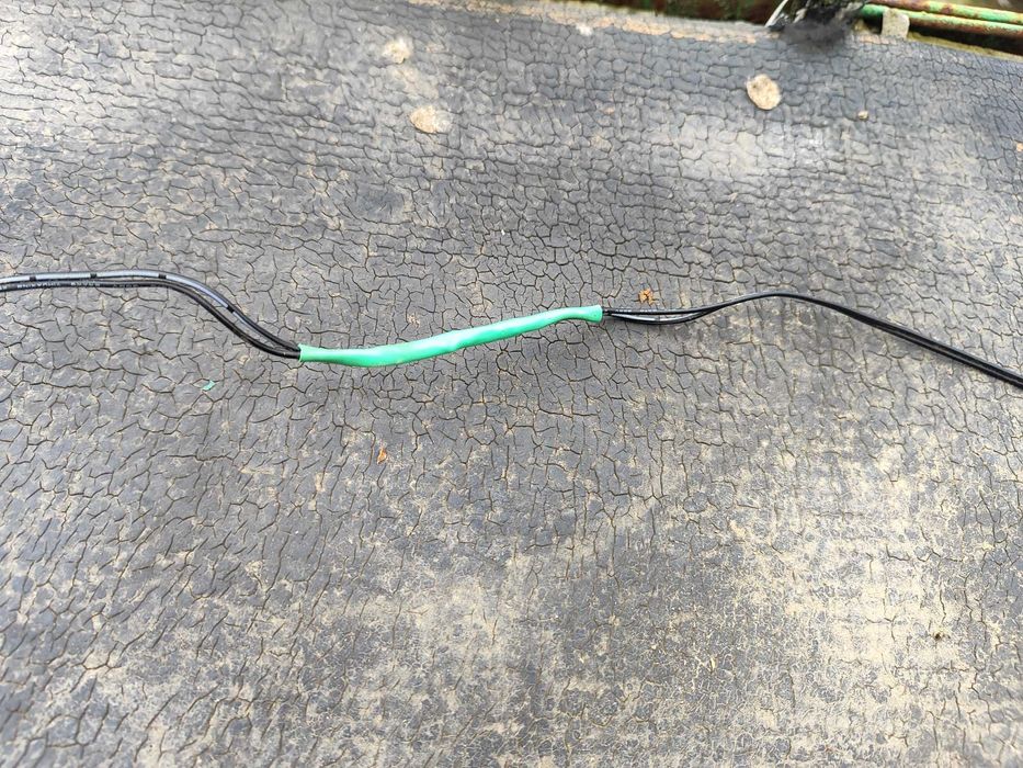 Синтезатор  Cortland