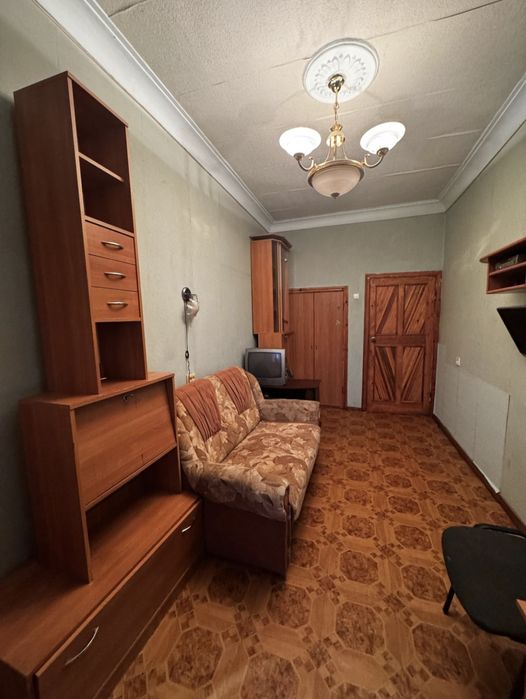 Продажа 2 полнометражной квартиры в Днепровском р-не