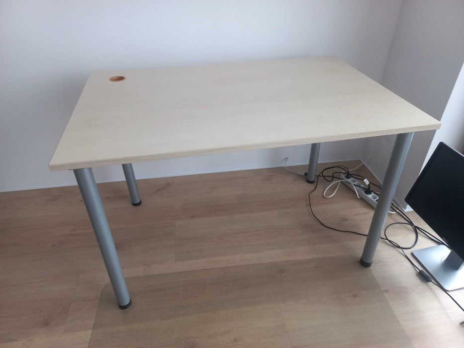 Biurko / Stół biurowy 120x80 cm | Z przepustem na kable | Bardzo stabilny!