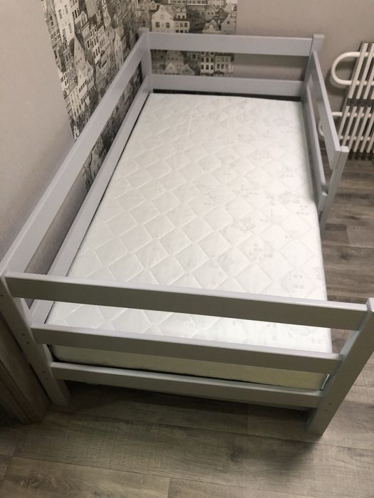 Пошив чехлов на матрасы , чехлы на матрасы,  чехлы любых размеров