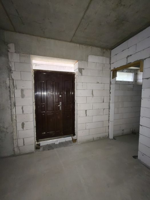 Продаж будинку  двохповерхового