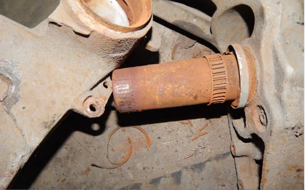 Ремонт ричагів задньої балки Сітроен берлинго пежо партнер 405 Саманд