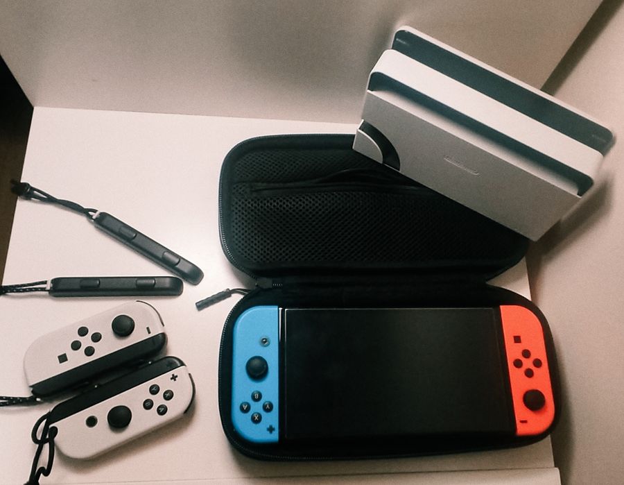 Konsola Nintendo OLED