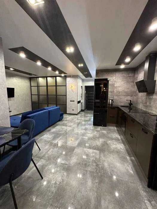 Сдам посуточно 1 к. квартиру ЖК Рогатинская Левада