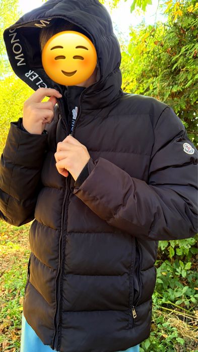 куртка MONCLER розмір L-XL