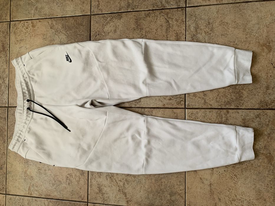 Штани Nike Tech Fleece. L