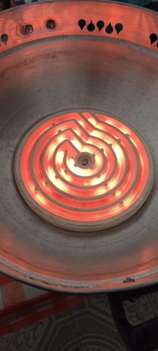 Panela elétrica vintage para manter a comida quente