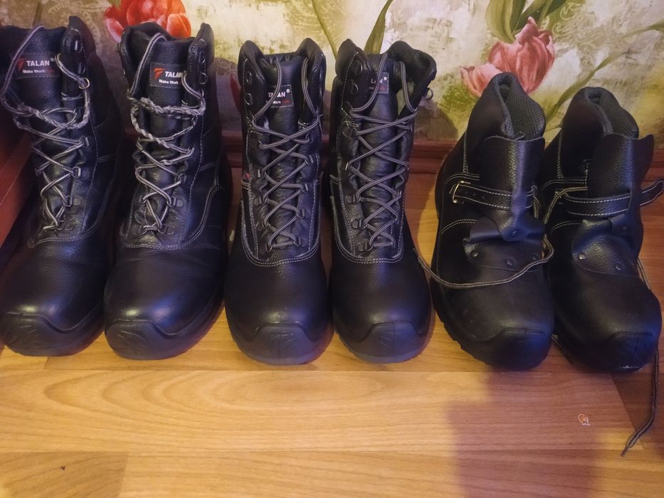 Продам спецобувь