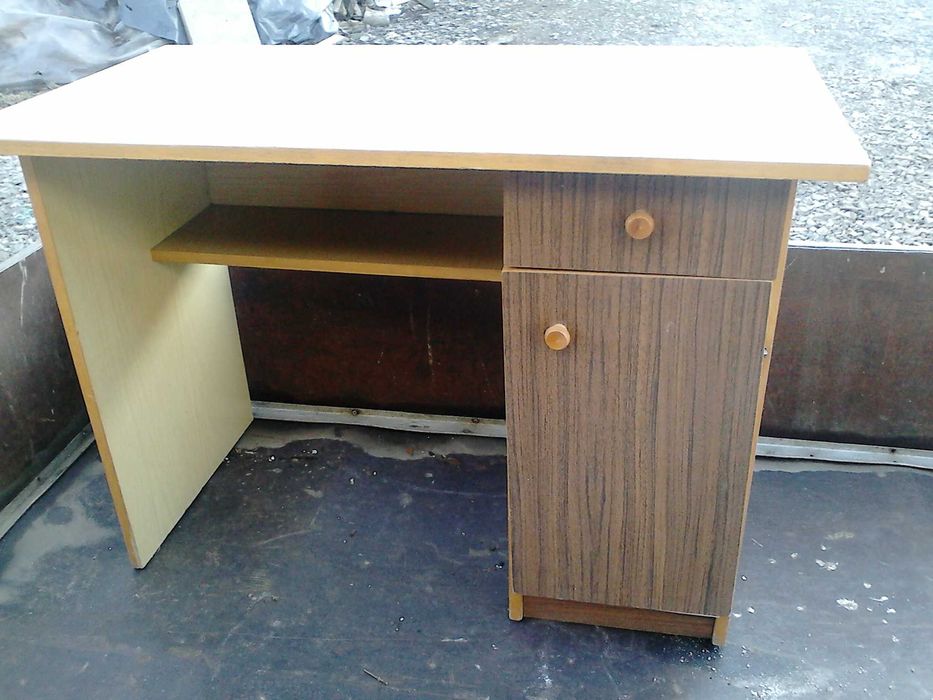 biurko uzywane sprzedam