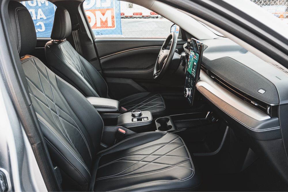 Ford Mustang Mach-e 75Kwh  (Financiamento disponível)