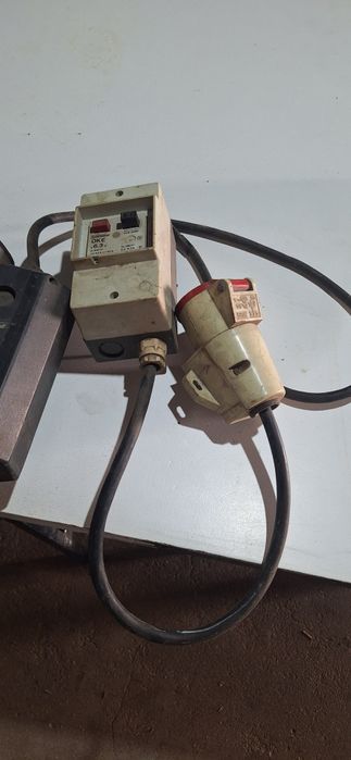 Three-Phase Table Saw Motor with Automatic Function64737775591681124