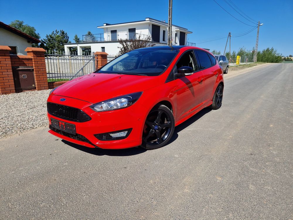 Ford Focus 1.5 EcoBoost STart-Stopp-System ST-LINE