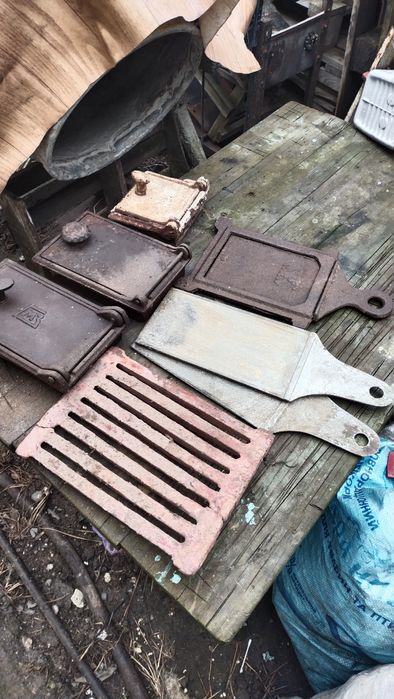 Груби печі плити глухі та з кільцями дверця колісники