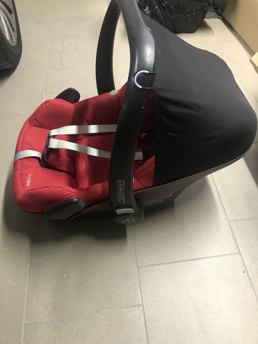 Fotelik samochodowy nosidełko Maxi cosi pebble baza