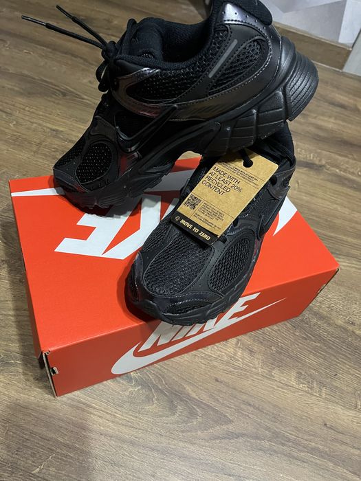 Чоловічі кросівки найк v5 rnr