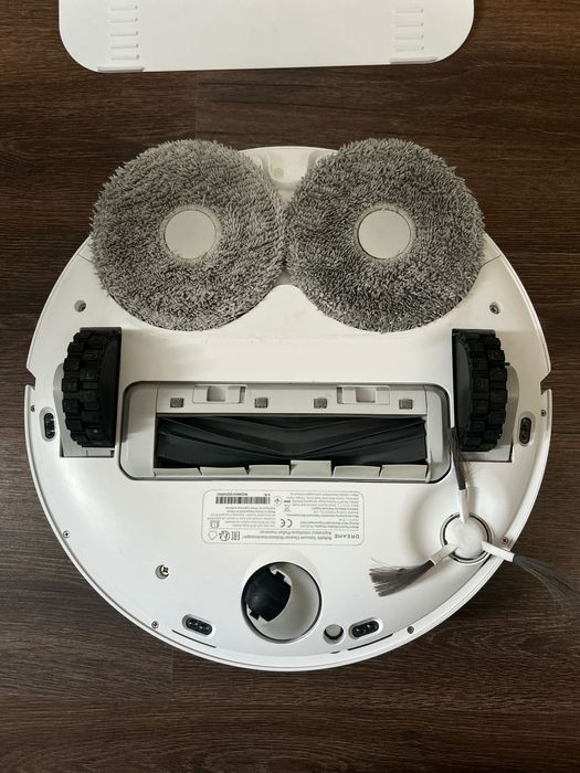 Робот-пилосос миючий Dreame Bot L10S Ultra. Ідеальний стан