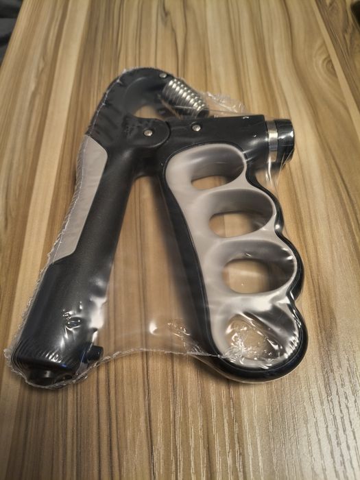 Ściskacz do trenowania rąk z licznikiem i regulacją