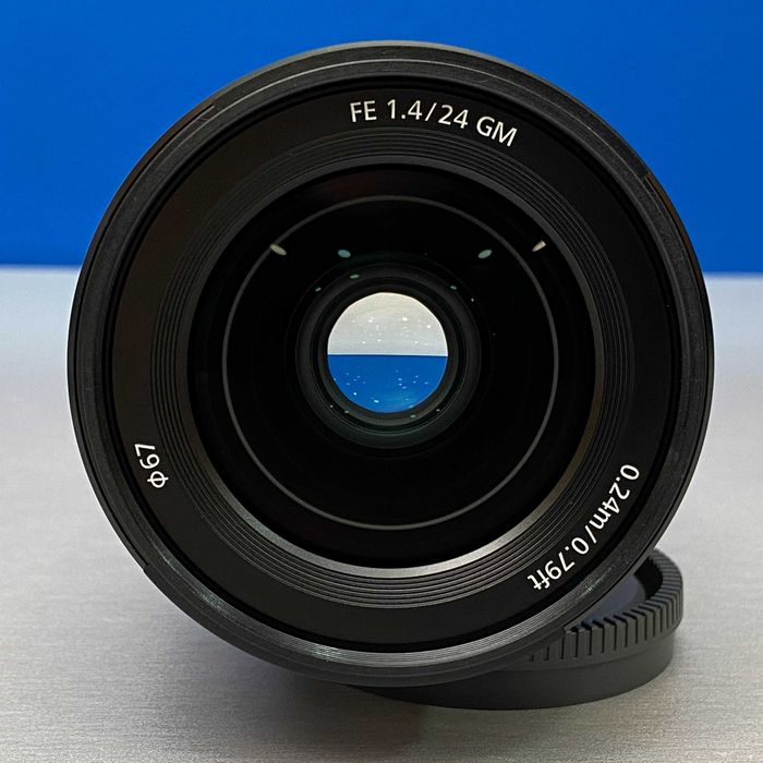 Sony FE 24mm f/1.4 GM