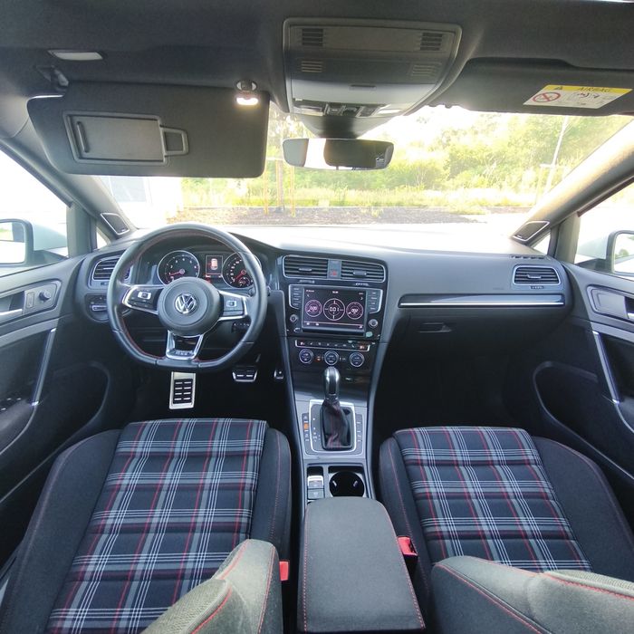 Volkswagen golf 7 GTI Performance full extras