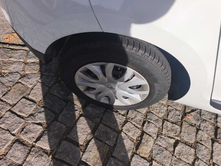 Renault Megane 1.5 Diesel — photo 2