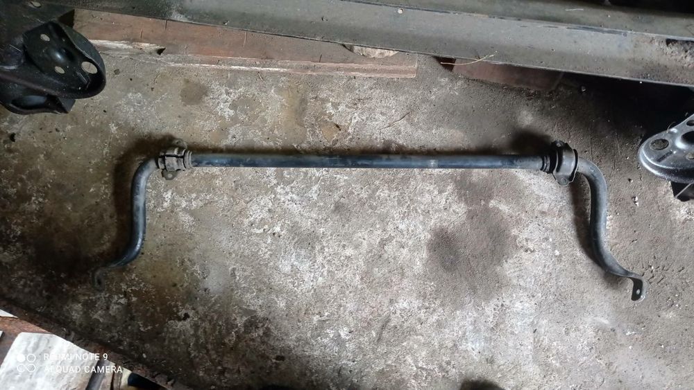 Ауди а6с5 а4б5  стабилизатор