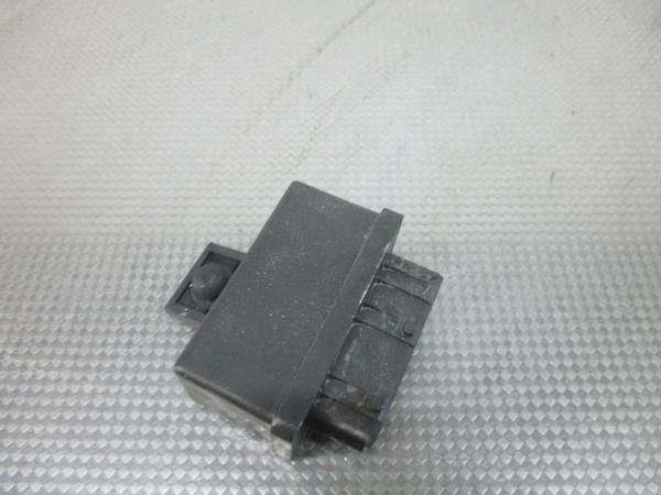 Botão / interruptor electromecânico / relé PEUGEOT Partner II