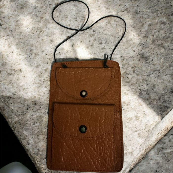 Skórzany pokrowiec / etui na szyję – vintage, ręcznie szyty