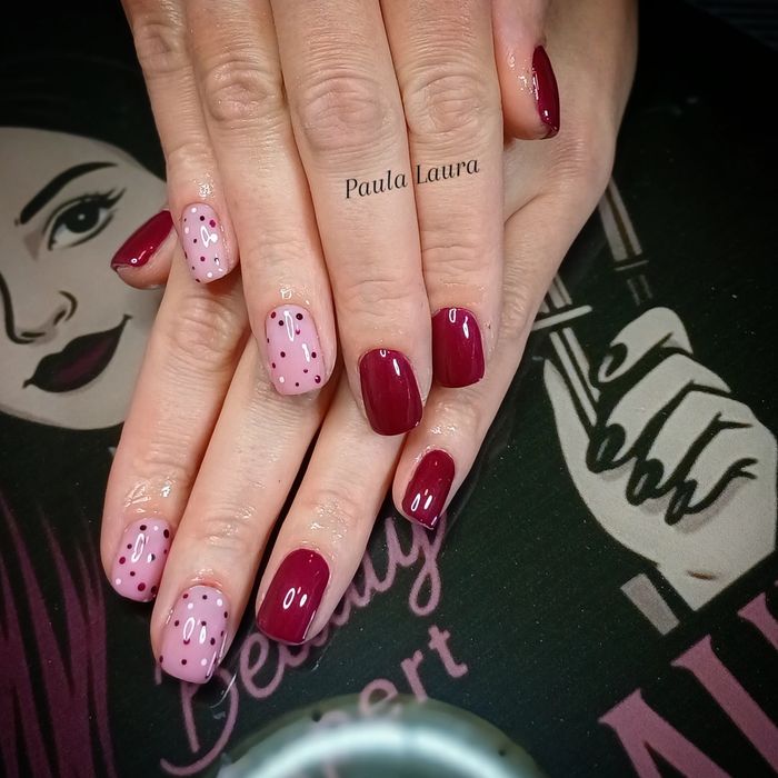 Paznokcie hybrydowe zelowe blisko Ronda Krwiodawcow