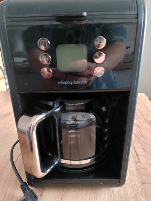 Ekspres do kawy Morphy Richards