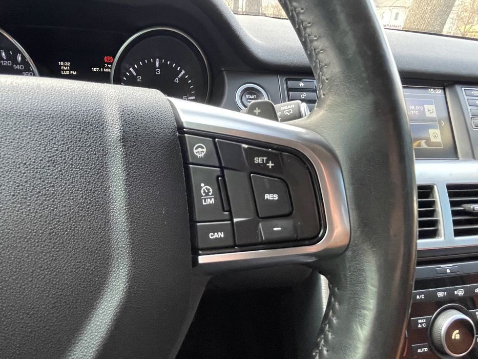 Land Rover Discovery Sport 2.2 дизель