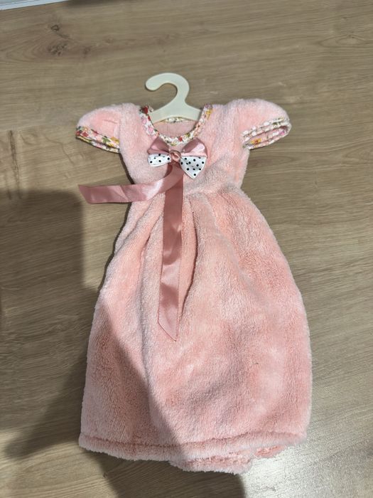 Piękna delikatna ściereczka w sukienke