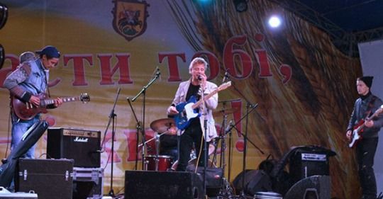 Оренда прокат звук,світло,беклайн,сцена