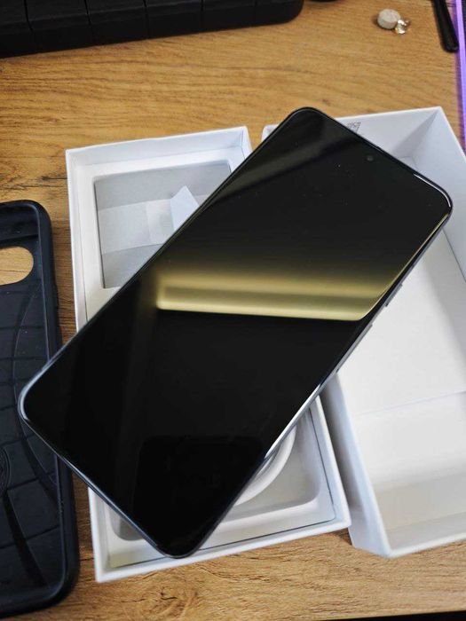 Google Pixel 8 5G 8/256GB Czarny (Obsidian) Odnowiony / Refurbished