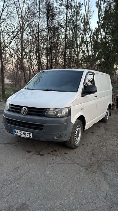 Volksvagen      T5      KASTEN