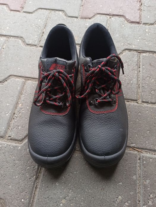 Trzewiki, buty robocze nitras
