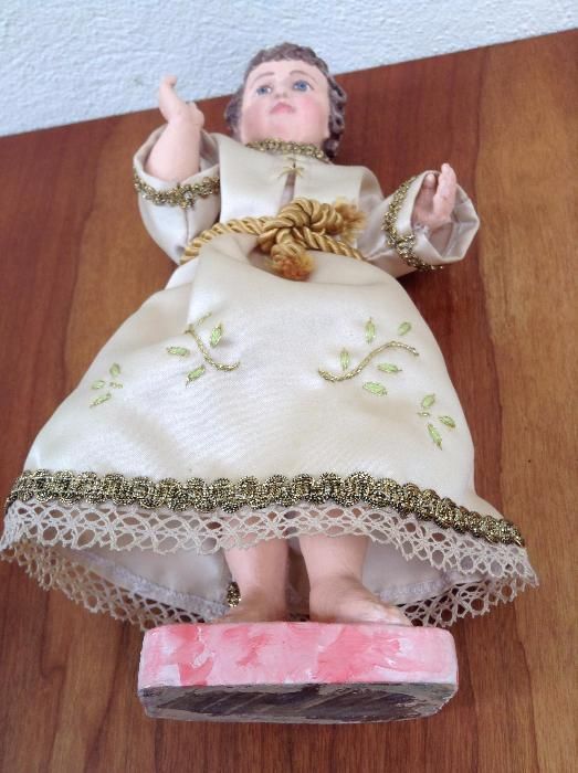 Imagem Menino Jesus madeira de castanho com vestido + base
