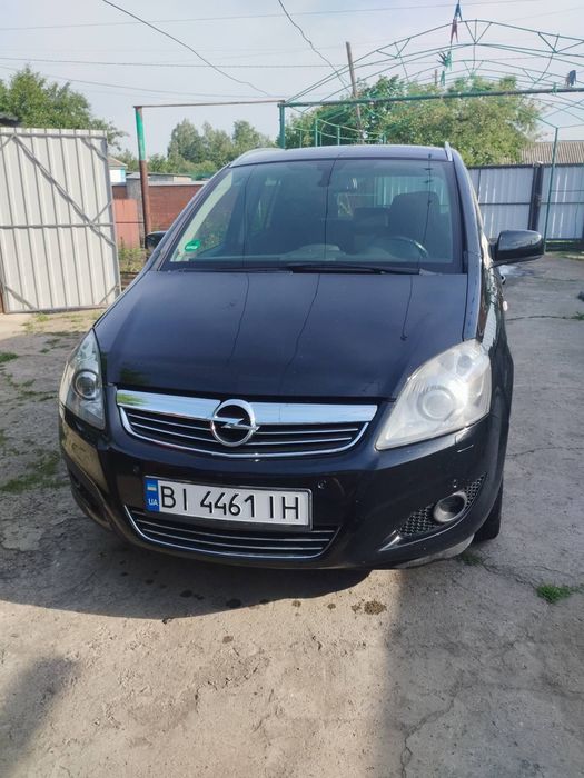Автомобіль Опель Зафіра