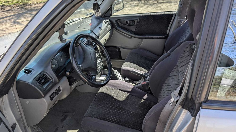 Subaru Forester 2.0 4x4 • Benzyna + LPG • 1998