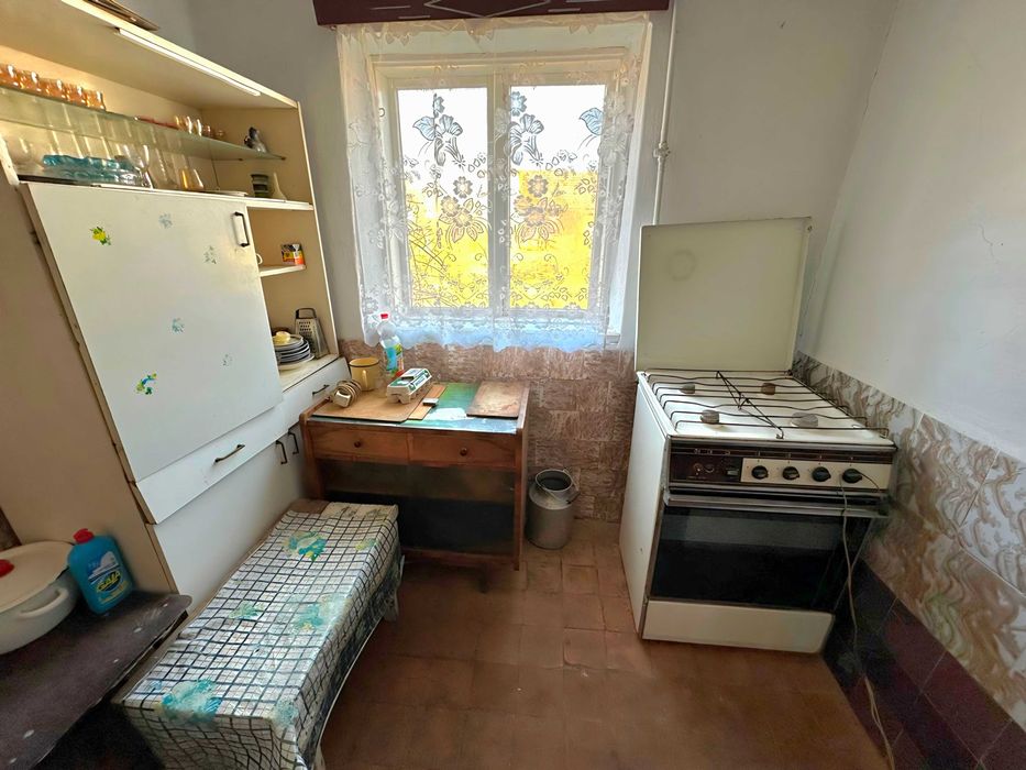 Продається будинок, неподалік м.Стрий у с.Комарів