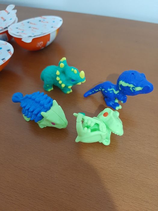 Kinder figuras Natal, Harry Potter, dragão bonecos