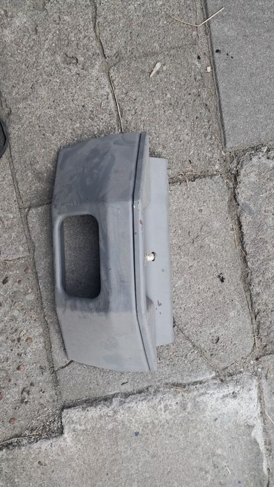 Uchwyt mocowania koziołka T4