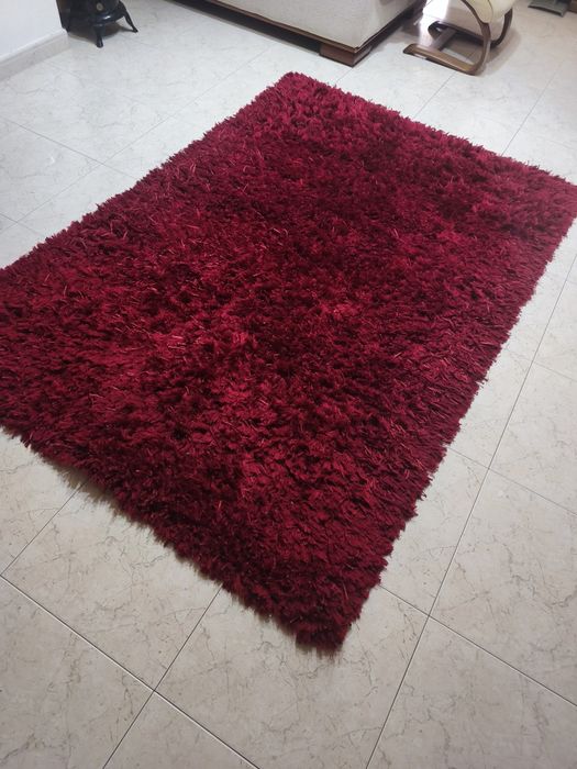 Carpete de sala 2.00 por 1.40 Vermelha escuro