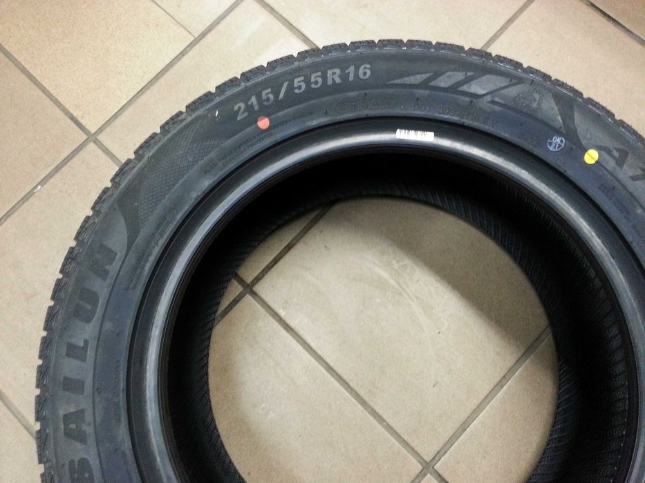 Opony wielosezonowe całoroczne 215/55r16 97V XL Sailun 4Seasons