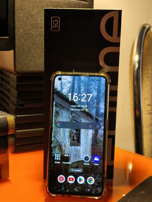 Realme GT 5G 128GB / 8GB RAM - Snapdragon 888