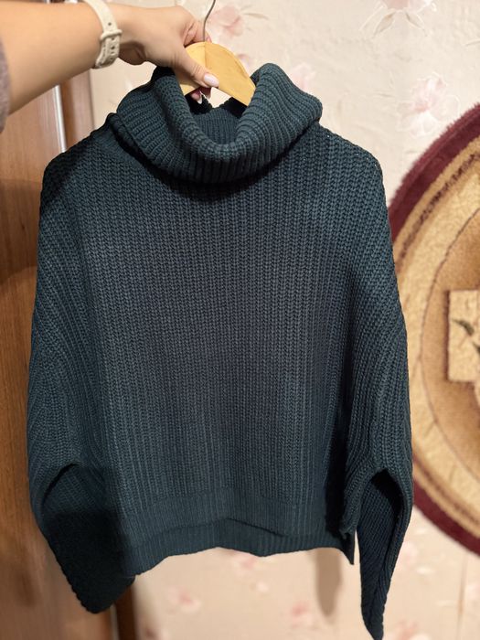 Светр оверсайз темно зелений