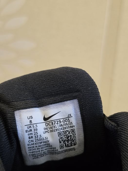 Кросівки Nike Revolution 6 оригінал розмір 39