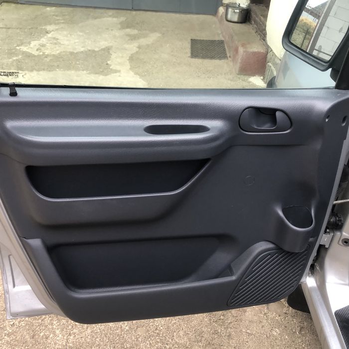 Пежо,,Expert”2.0 hdi. 2005р. 8+1.